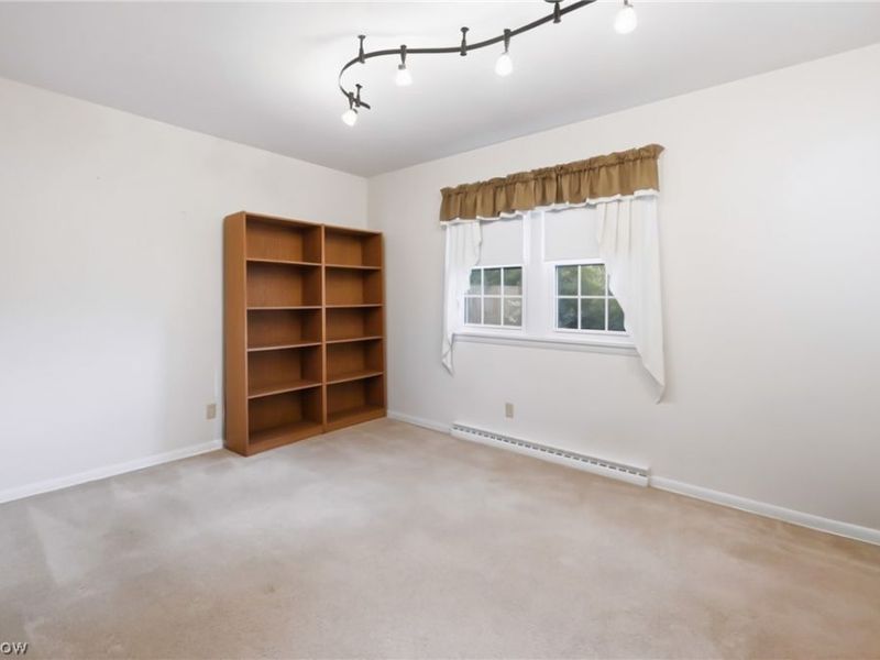 8564 Squires Lane NE, Warren, OH 44484 Photo 21