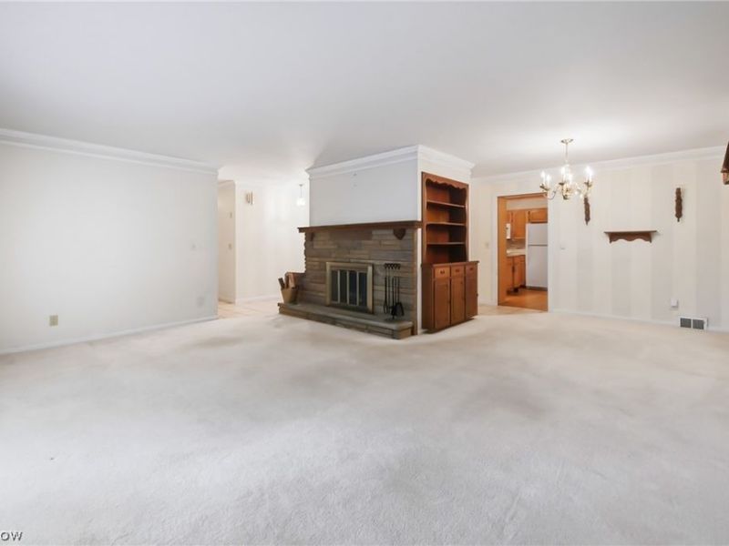 8564 Squires Lane NE, Warren, OH 44484 Photo 5