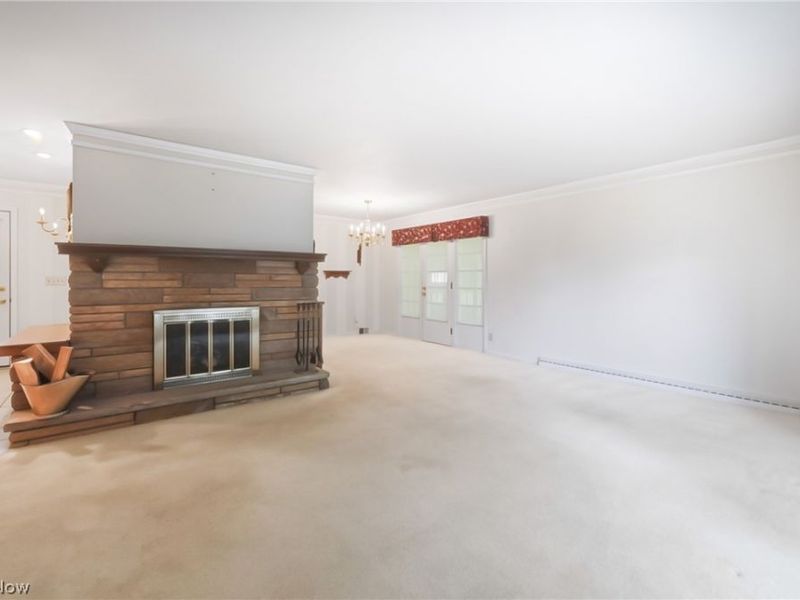 8564 Squires Lane NE, Warren, OH 44484 Photo 6