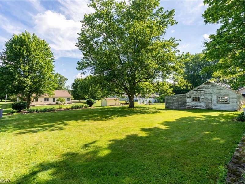 809 Easton Street NE, Canton, OH 44721 Photo 23