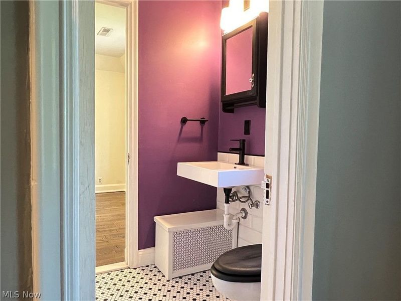 16287 Brewster Road, Cleveland, OH 44112 Photo 39