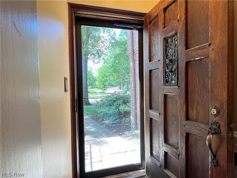 16287 Brewster Road, Cleveland, OH 44112 Photo 8