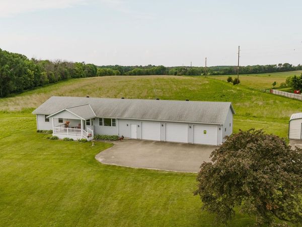 2000 370 Street, Osage, IA 50461