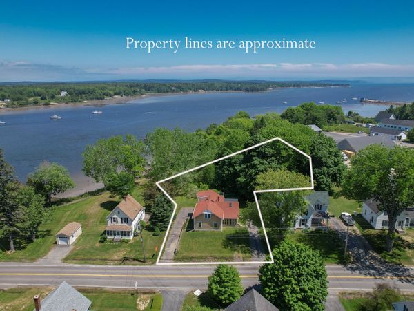 25 Bridge Street , Milbridge, ME 04658