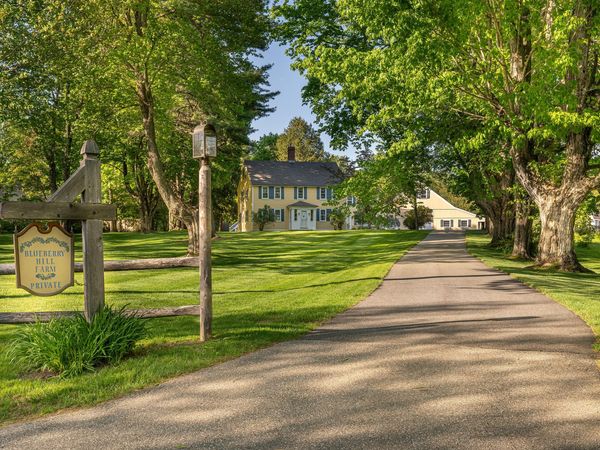 63 North Street, Kennebunkport, ME 04046