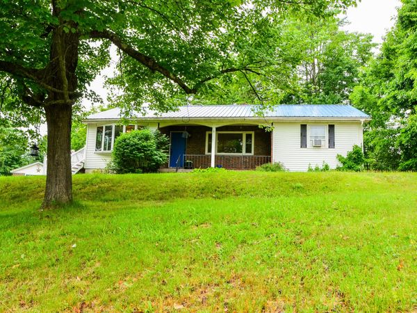 62 Campbell Road, Leeds, ME 04263