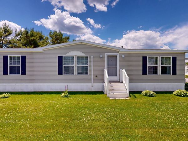 3 Fox Run Drive, Lewiston, ME 04240