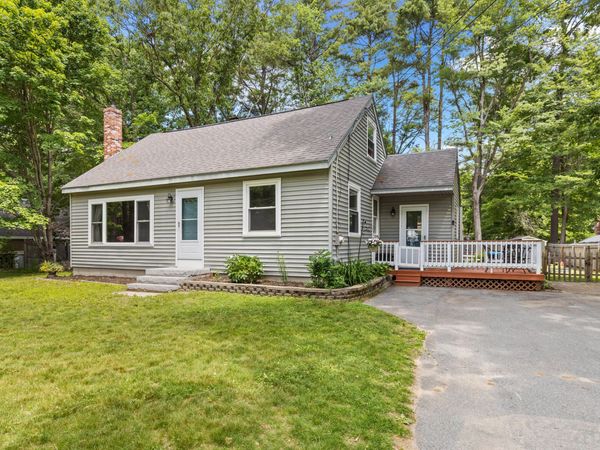 14 Birchwood Avenue, Windham, ME 04062