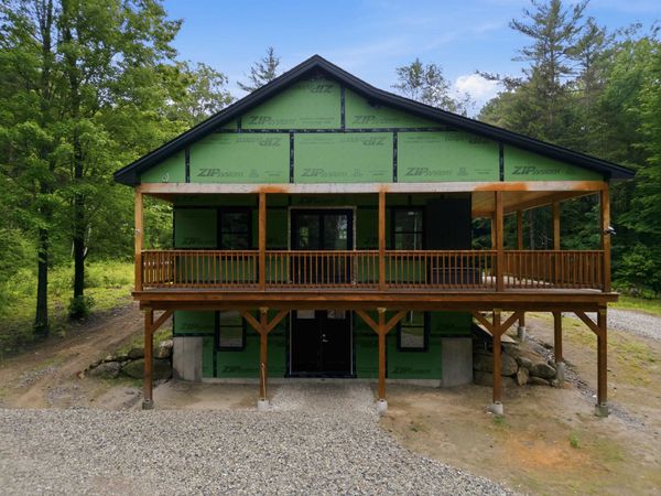 89 Hemlock Lane, Danbury, NH 03230