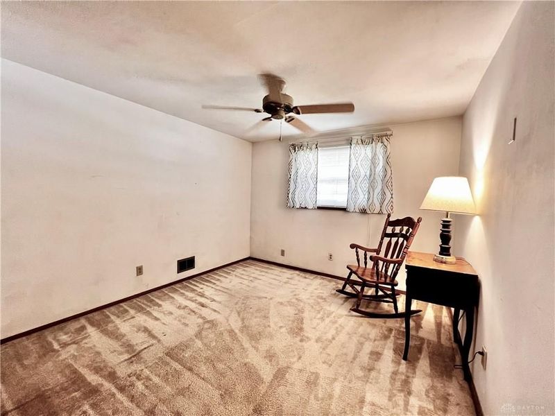 2517 Newcastle Drive, Dayton, OH 45420 Photo 9