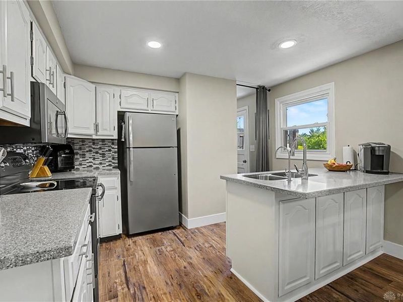 4627 Whitegate Drive, Beavercreek, OH 45430 Photo 12