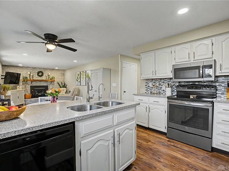 4627 Whitegate Drive, Beavercreek, OH 45430 Photo 14