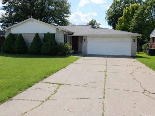 40159 William Drive, Sterling Heights, MI 48313