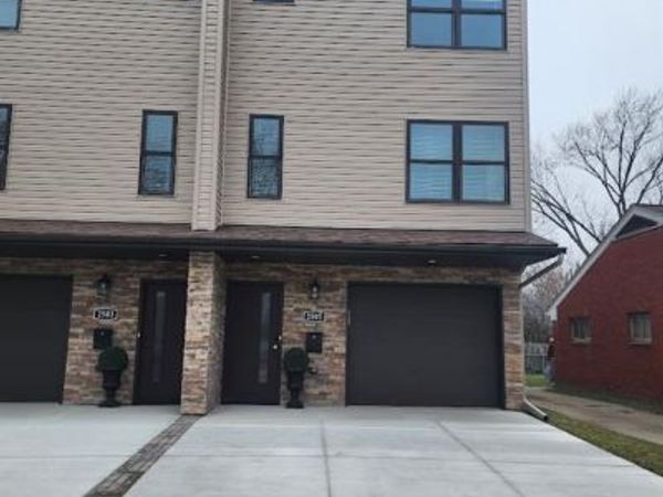 2503 N CAMPBELL Road , Royal Oak, MI 48073