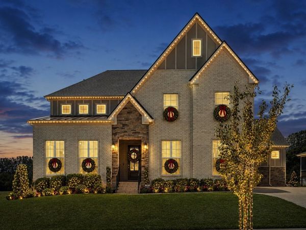 5011 High Park Hill Dr, Arrington, TN 37014