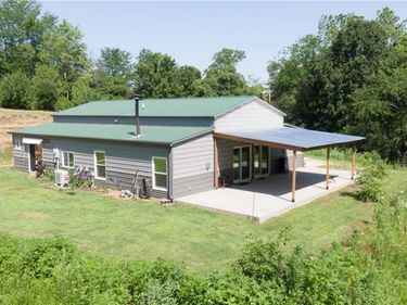 10259 S Perry Road, Orrick, MO 64077