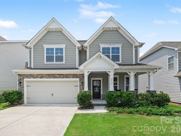 2010 Burton Point Court, Waxhaw, NC 28173