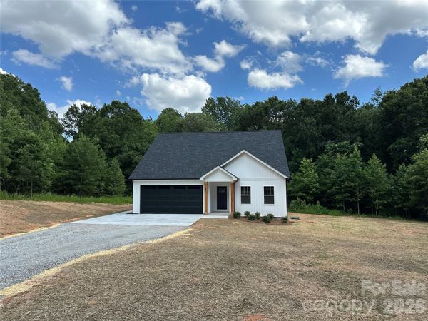 906 Maywood Street , Kannapolis, NC 28081