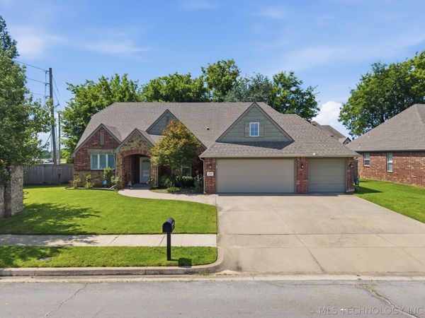 17626 E 48th Street , Tulsa, OK 74134