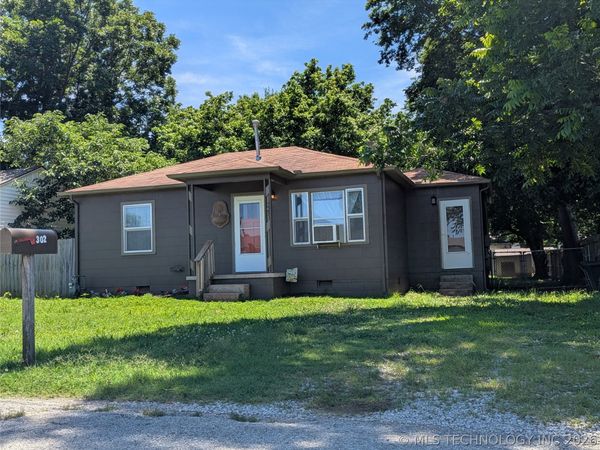 302 W 39th Street , Sand Springs, OK 74063