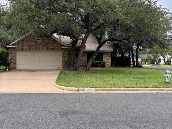 4500 Abelia DR, Austin, TX 78727