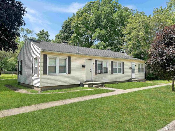 1260 E 5th Street, Monroe, MI 48161