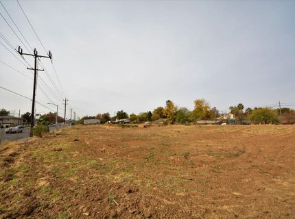 4221 Fruitridge Rd, Sacramento, CA 95820 Photo