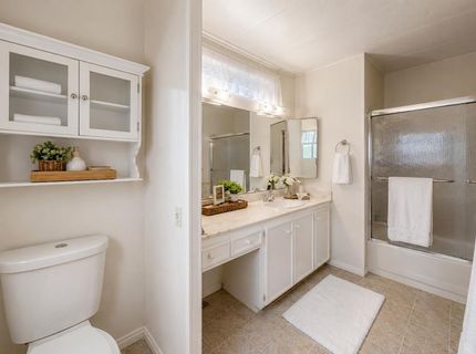 8600 West Ln #170, Stockton, CA 95210 Photo