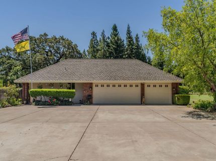 9069 Bader Rd, Elk Grove, CA 95624 Photo