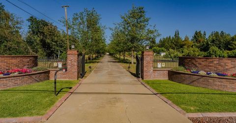 9069 Bader Rd, Elk Grove, CA 95624 Photo
