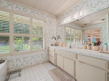 9069 Bader Rd, Elk Grove, CA 95624 Photo