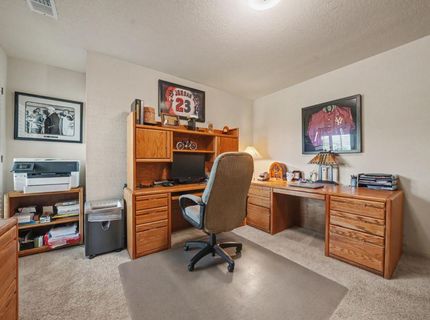 9069 Bader Rd, Elk Grove, CA 95624 Photo
