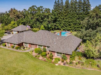 9069 Bader Rd, Elk Grove, CA 95624 Photo