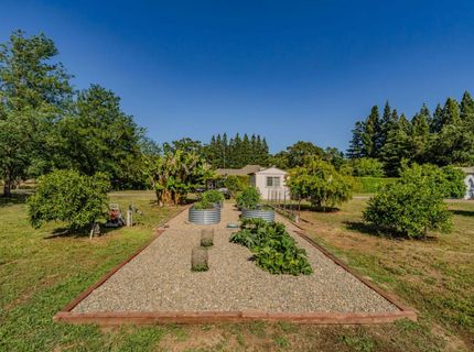 9069 Bader Rd, Elk Grove, CA 95624 Photo