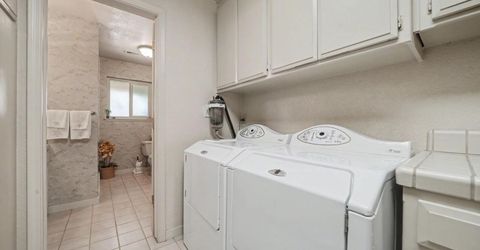 9069 Bader Rd, Elk Grove, CA 95624 Photo
