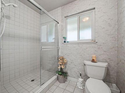 9069 Bader Rd, Elk Grove, CA 95624 Photo