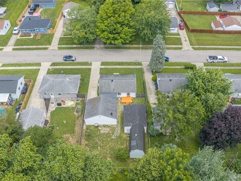5374 Pickford Drive, Dayton, OH 45432 Photo 3