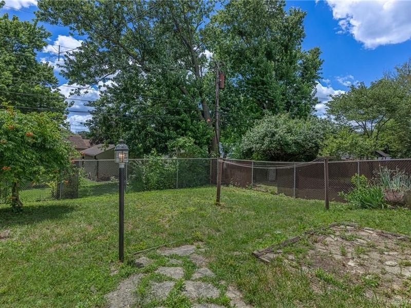 5374 Pickford Drive, Dayton, OH 45432 Photo 34
