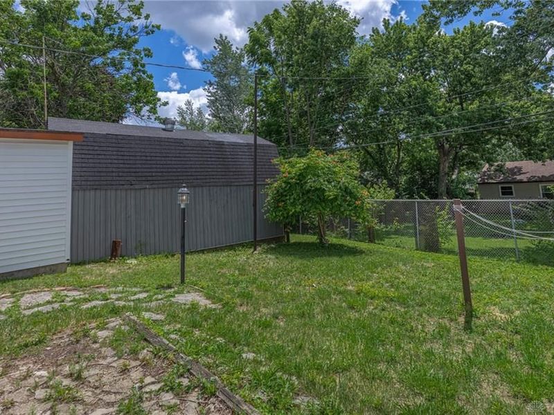 5374 Pickford Drive, Dayton, OH 45432 Photo 35