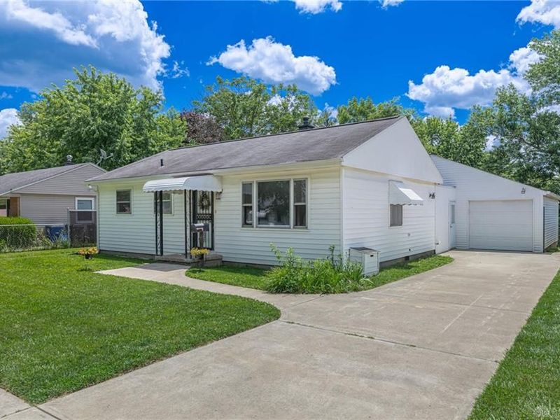 5374 Pickford Drive, Dayton, OH 45432 Photo 4