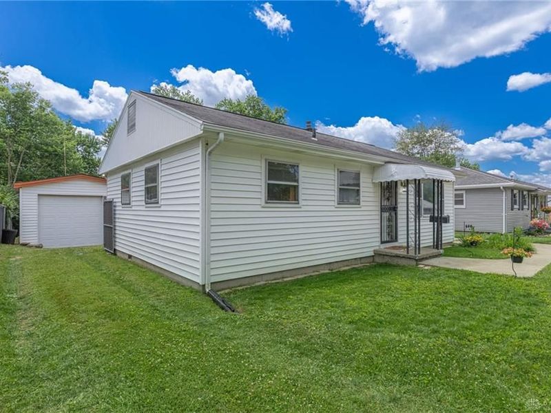 5374 Pickford Drive, Dayton, OH 45432 Photo 5