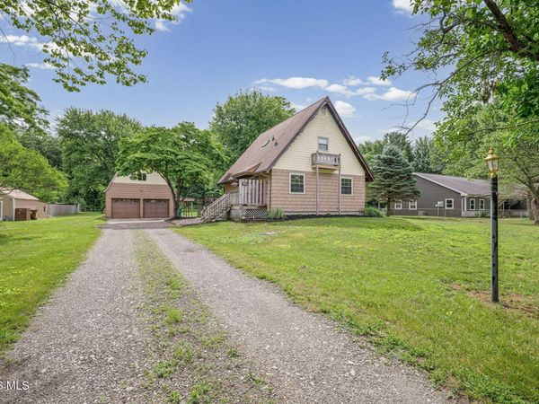 4432 County Road 1- 2 , Swanton, OH 43558