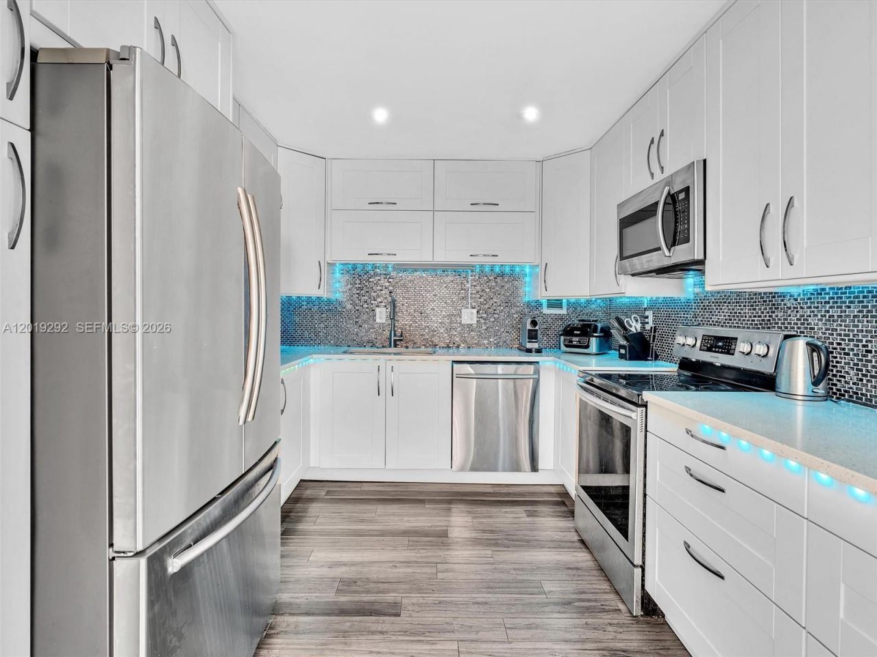 2450 NE 135th St, Unit 201, North Miami, FL 33181 Photo