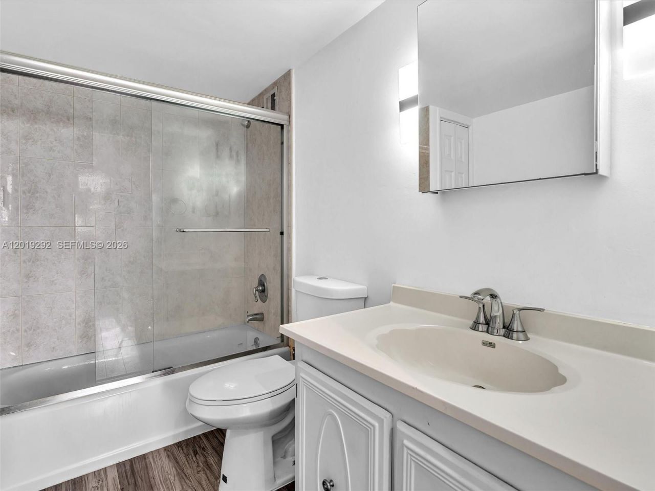 2450 NE 135th St, Unit 201, North Miami, FL 33181 Photo