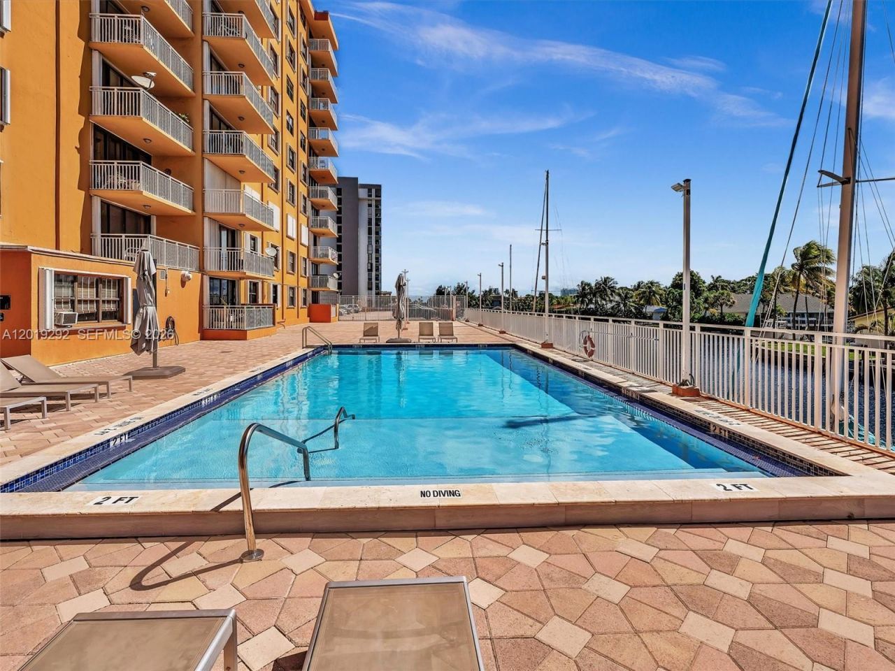 2450 NE 135th St, Unit 201, North Miami, FL 33181 Photo