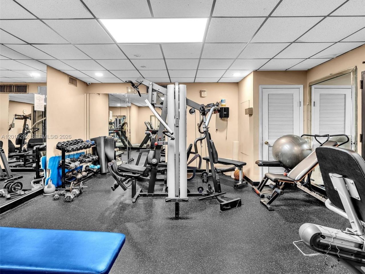 2450 NE 135th St, Unit 201, North Miami, FL 33181 Photo