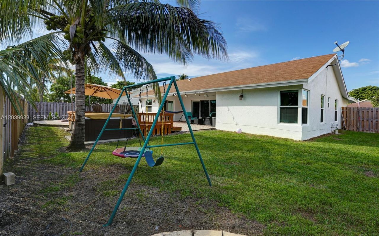 3111 NW 107th Dr , Sunrise, FL 33351 Photo