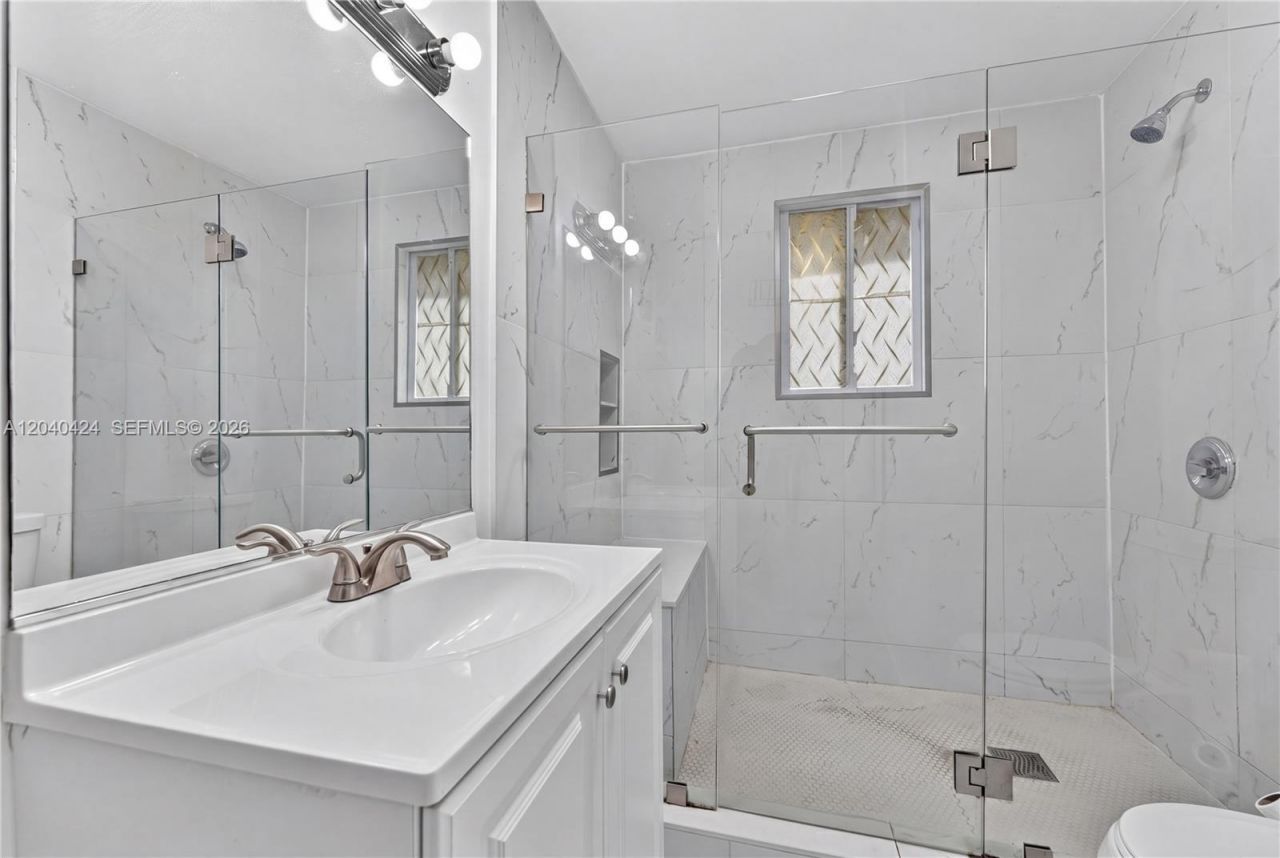 1168 NW 30th St, Unit 1168, Miami, FL 33127 Photo
