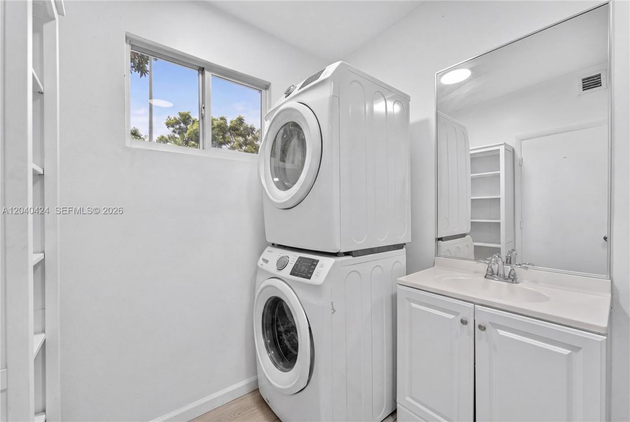 1168 NW 30th St, Unit 1168, Miami, FL 33127 Photo