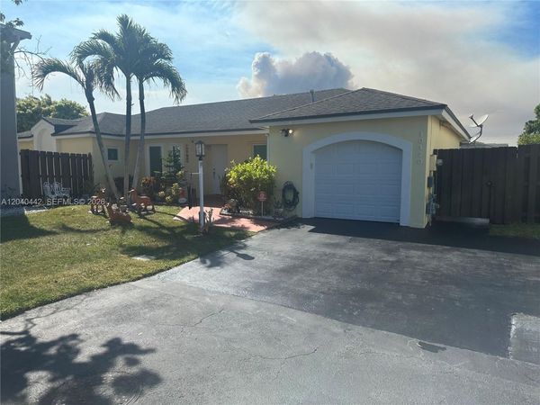 10170 NW 54th Ter , Doral, FL 33178